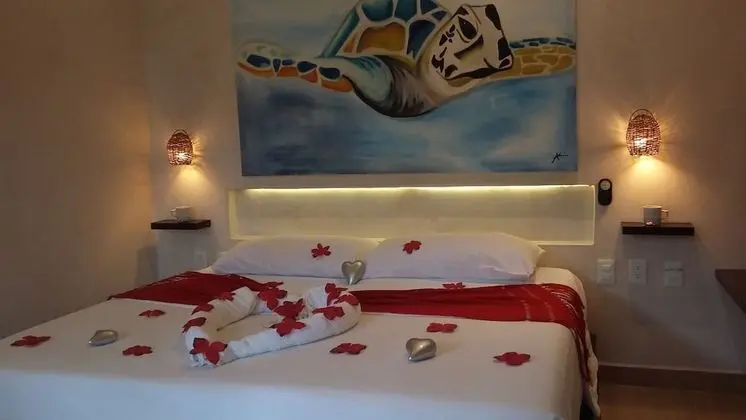 Deluxe Tek Büyük Yataklı Oda, 1 En Büyük (King) Boy Yatak ve Çekyat, Havuz Manzaralı