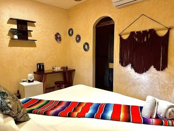 Traditional Tek Büyük Yataklı Oda, Bahçe Manzaralı, Bahçeli