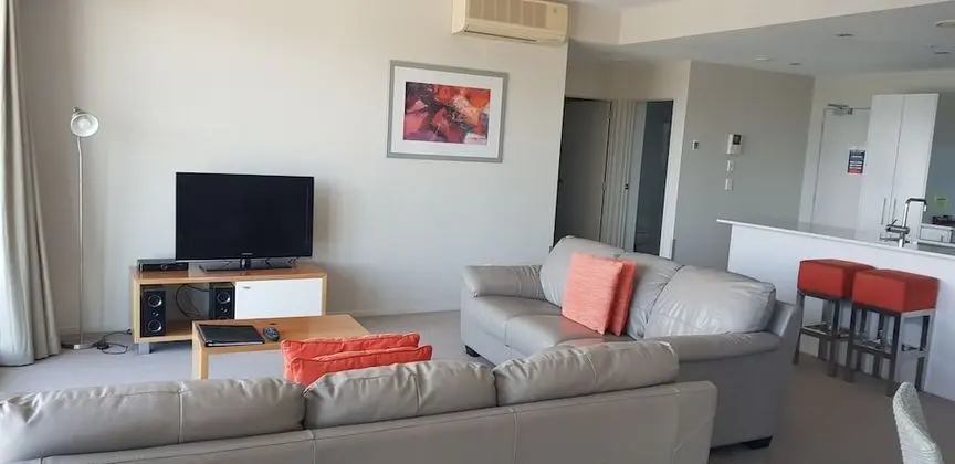 Standard Apart Daire, Birden Çok Yatak Odası (3 Bedroom Apt. 1Q+4S)