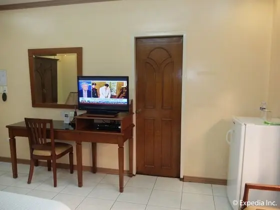 Executive Room, Smoking