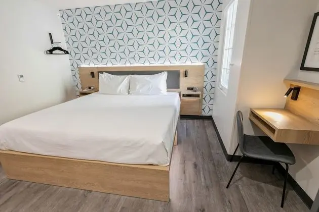 Standard Oda, 1 En Büyük (King) Boy Yatak (Self Check-in with Virtual Front Desk)