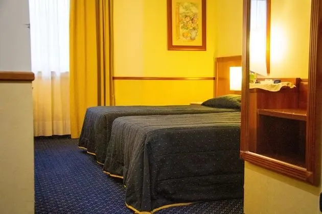 Standard Tek Büyük Yataklı Oda, 1 Çift Kişilik veya 2 Tek Kişilik Yatak (con letto supplementare)