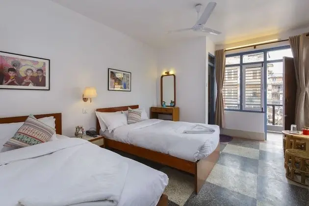 Deluxe Tek Büyük veya İki Ayrı Yataklı Oda, Balkon