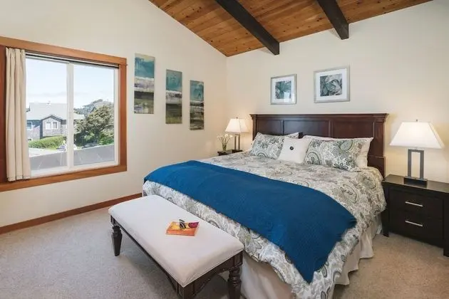 Ev (3 Bedrooms)