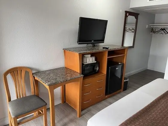 Standard Oda, 1 En Büyük (King) Boy Yatak, Sigara İçilmez
