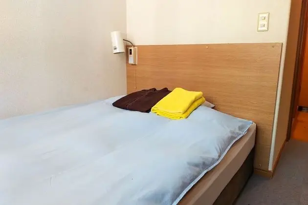 Tek Kişilik Oda, Sigara İçilmez