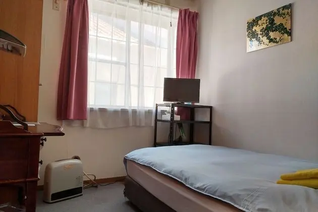 Tek Kişilik Oda, Sigara İçilmez