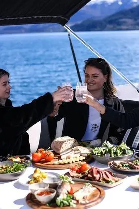 Luxury Süit, 4 Yatak Odası, Göl Manzaralı, Deniz Üstü