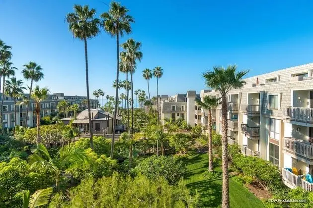 Ev, Birden Çok Yatak (Pacific Palms)