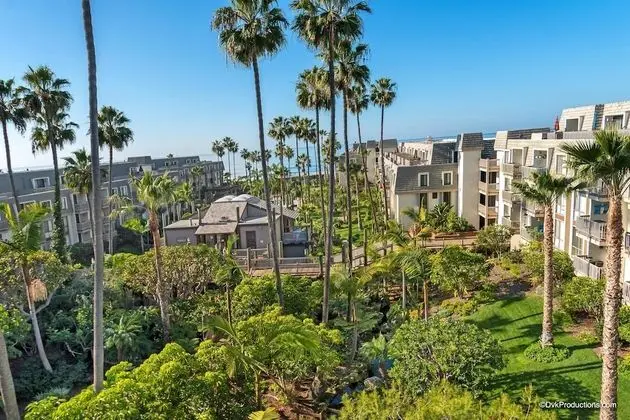 Ev, Birden Çok Yatak (Pacific Palms)