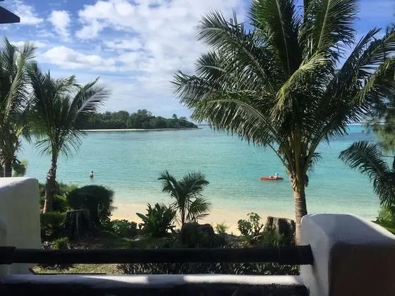 Premium Beachfront Suite