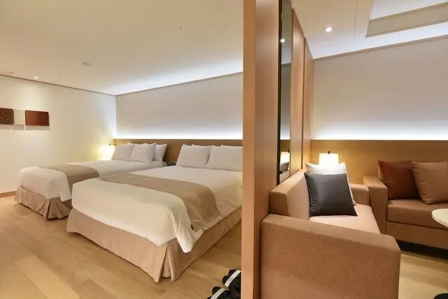 Twin Suite