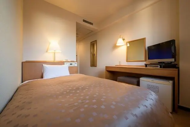 Tek Kişilik Oda, Sigara İçilmez