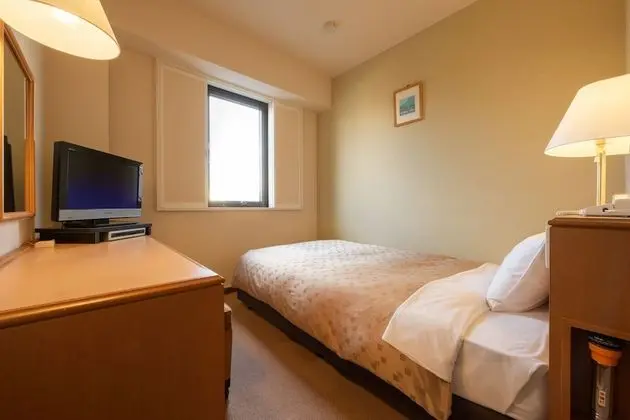 Tek Kişilik Oda, Sigara İçilmez