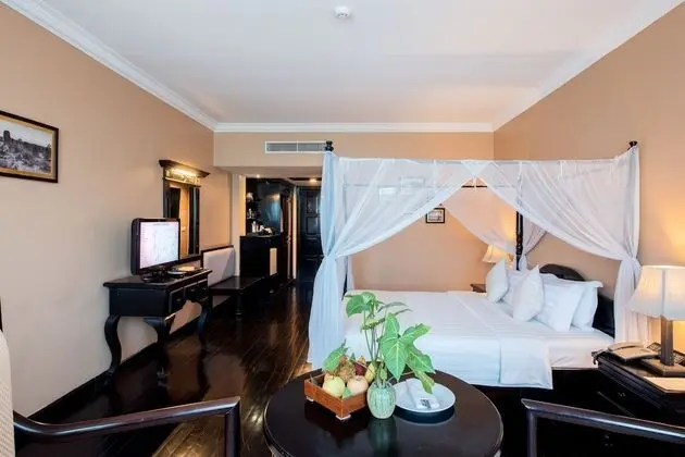 Colonial Double Room
