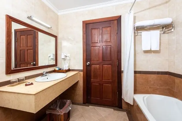 Colonial Double Room