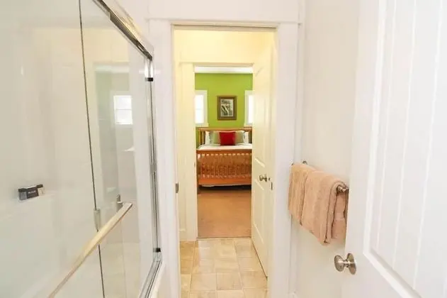Ev, Birden Çok Yatak (Pacific Way Cottage)