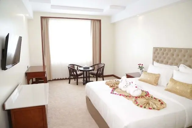 Deluxe Tek Büyük veya İki Ayrı Yataklı Oda (Pagoda View)