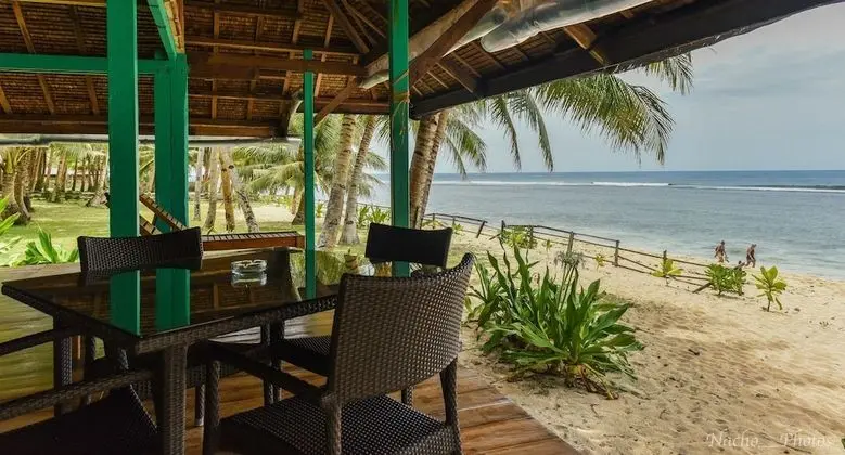 Tek Büyük Yataklı Oda, 1 Çift Kişilik Yatak, Ortak Banyo, Denize Sıfır