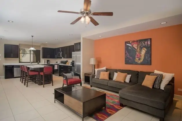 Luxury Daire, 1 En Büyük (King) Boy Yatak, Mutfak, Havuz Manzaralı