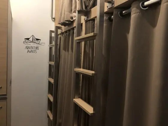 Mixed Dorm 2
