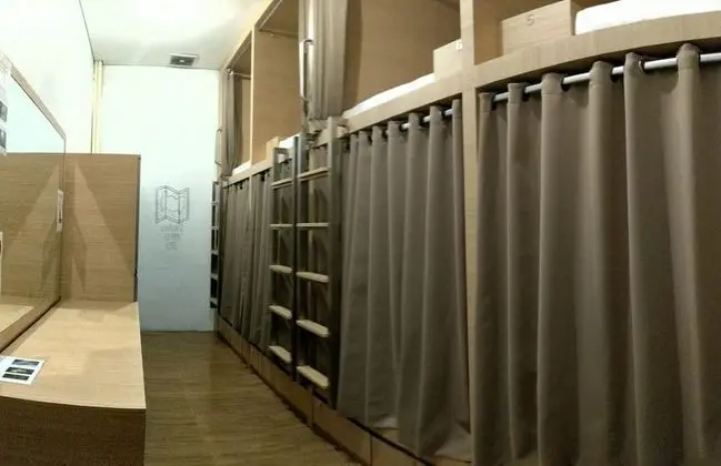 Shared Dormitory, Multiple Beds