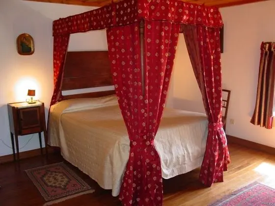 Comfort Tek Büyük veya İki Ayrı Yataklı Oda