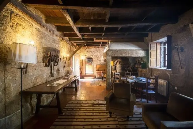 Comfort Tek Büyük veya İki Ayrı Yataklı Oda