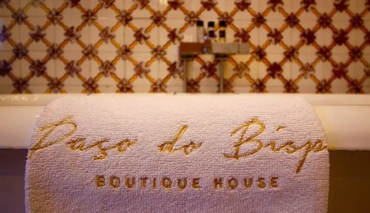 Deluxe Tek Büyük Yataklı Oda, Banyolu/Duşlu