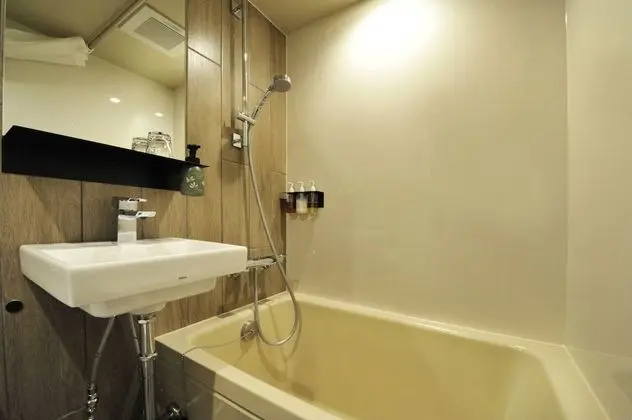 Tek Kişilik Oda, Sigara İçilmez (Bathtub, 160cm bed, Main Building)
