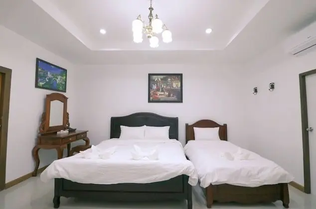 Standard Triple Room with Moutain View