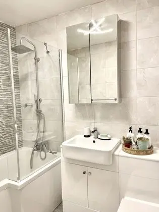 Luxury Apart Daire, Banyolu/Duşlu, Şehir Manzaralı (Paddington )