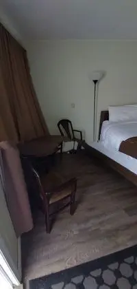 Tek Büyük Yataklı Oda, 2 Yatak Odası
