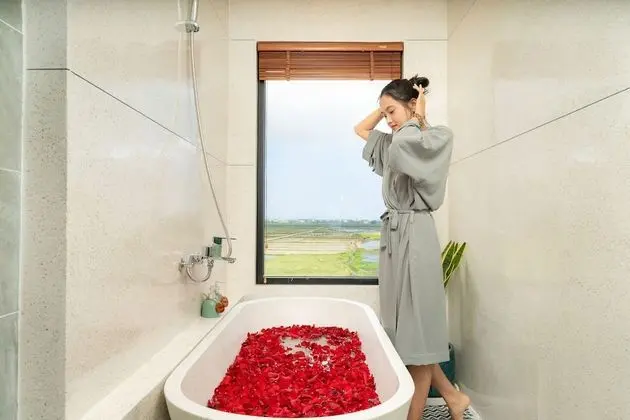 Deluxe Tek Büyük Yataklı Oda, Balkon