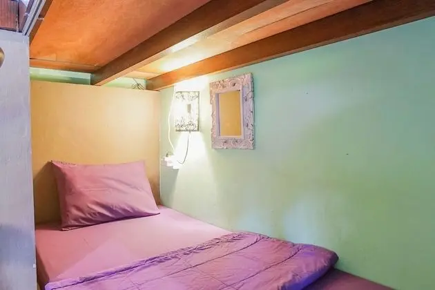 Standard 4-Bed Female Dormitory Room