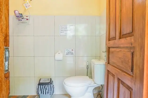 Standard 6-Bed Mixed Dormitory Room