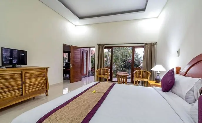 Deluxe Oda, Havuz Manzaralı