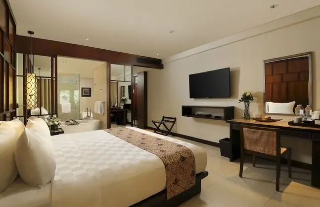 Deluxe Lagoon View Room
