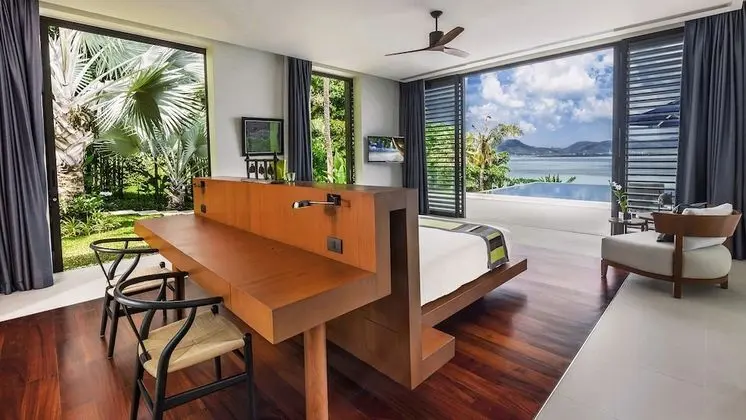 Luxury Villa, 3 Yatak Odası, Kişiye Özel Havuzlu, Koy Manzaralı