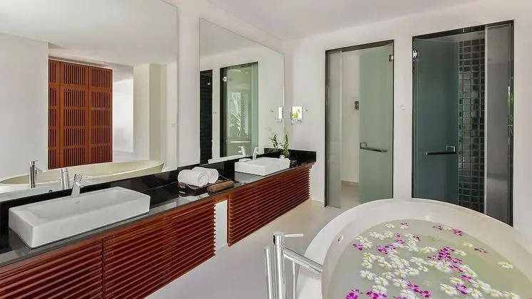 Luxury Villa, 3 Yatak Odası, Kişiye Özel Havuzlu, Koy Manzaralı