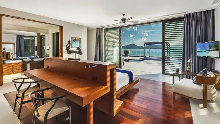 Luxury Villa, 4 Yatak Odası, Kişiye Özel Havuzlu, Koy Manzaralı