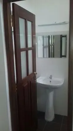 Basic Tek Büyük Yataklı Oda, 4 Yatak Odası
