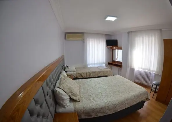 Standard Tek Büyük Yataklı Oda