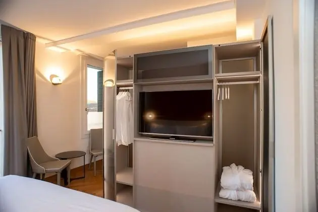 Deluxe Junior Suite