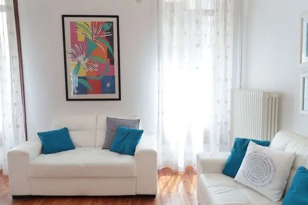 Exclusive Stüdyo Süit
