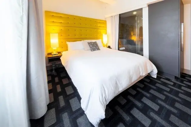 Bir En Büyük (King) Boy Yataklı (Forty Winks Room)