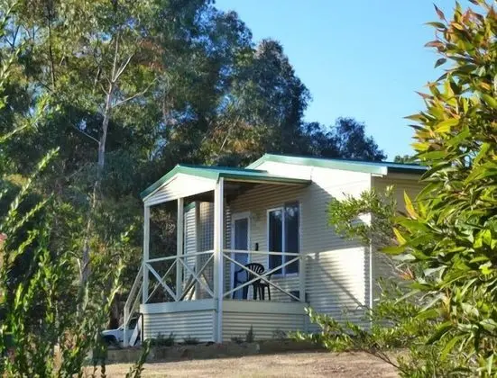 Ev, 4 Yatak Odası (Lorikeet Lodge)