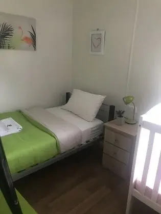 Ev, 4 Yatak Odası (Lorikeet Lodge)