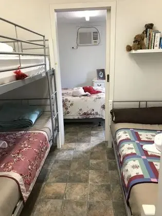 Kulübe, 2 Yatak Odası (Red Rosella)
