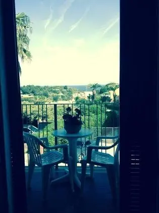 Economy Tek Büyük veya İki Ayrı Yataklı Oda, Deniz Manzaralı